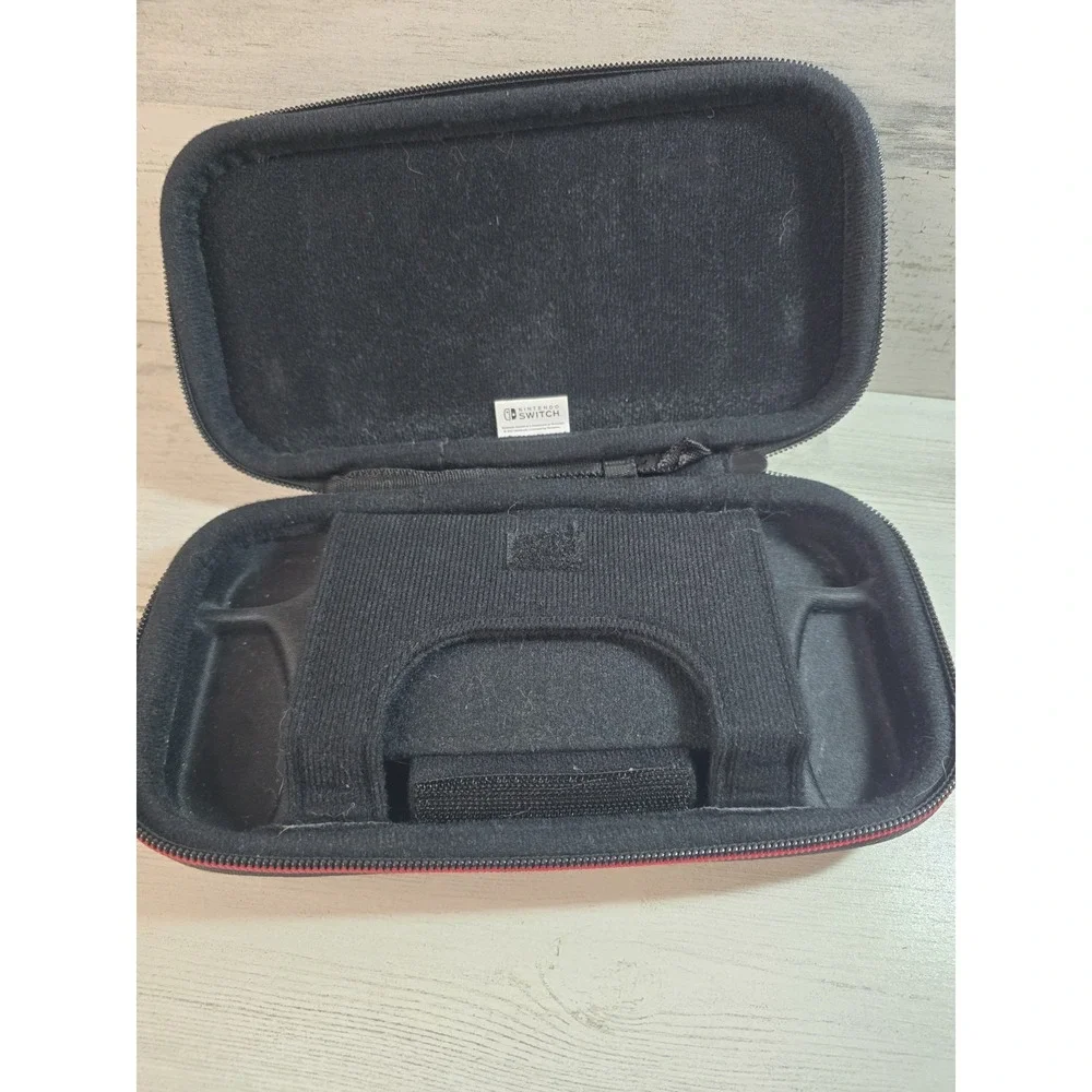 Nintendo switch deluxe